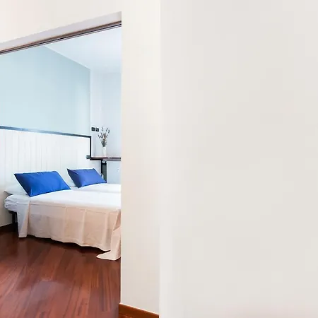 Santa Chiara By Myhomeincomo *